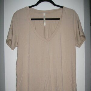 The Group Babaton tee